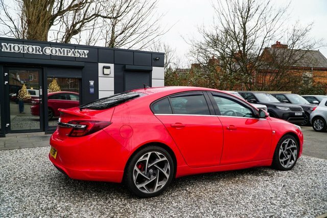 Vauxhall Insignia 2015 1.6 Cdti Sri VX Line Hatchback Man CP65EMF Red #6