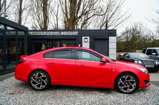Vauxhall Insignia 2015 1.6 Cdti Sri VX Line Hatchback Man CP65EMF Red #3