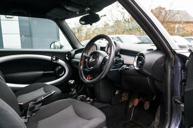 Mini Hatch 2012 1.6 One D Hatchback Euro 5 SD62RDU Grey #2