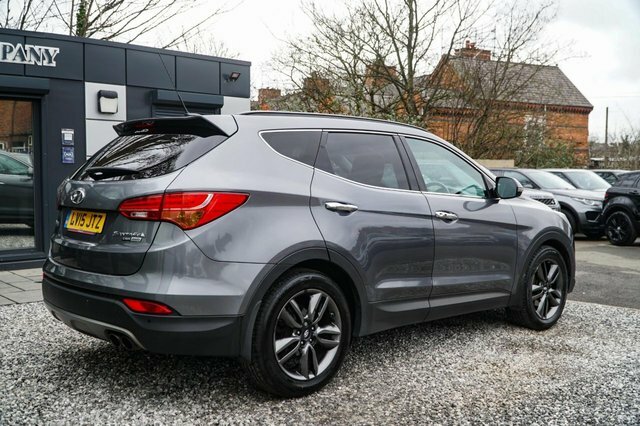 Hyundai Santa Fe 2015 2.2 Crdi Premium Se Suv 4Wd E LV15JTZ Silver #6