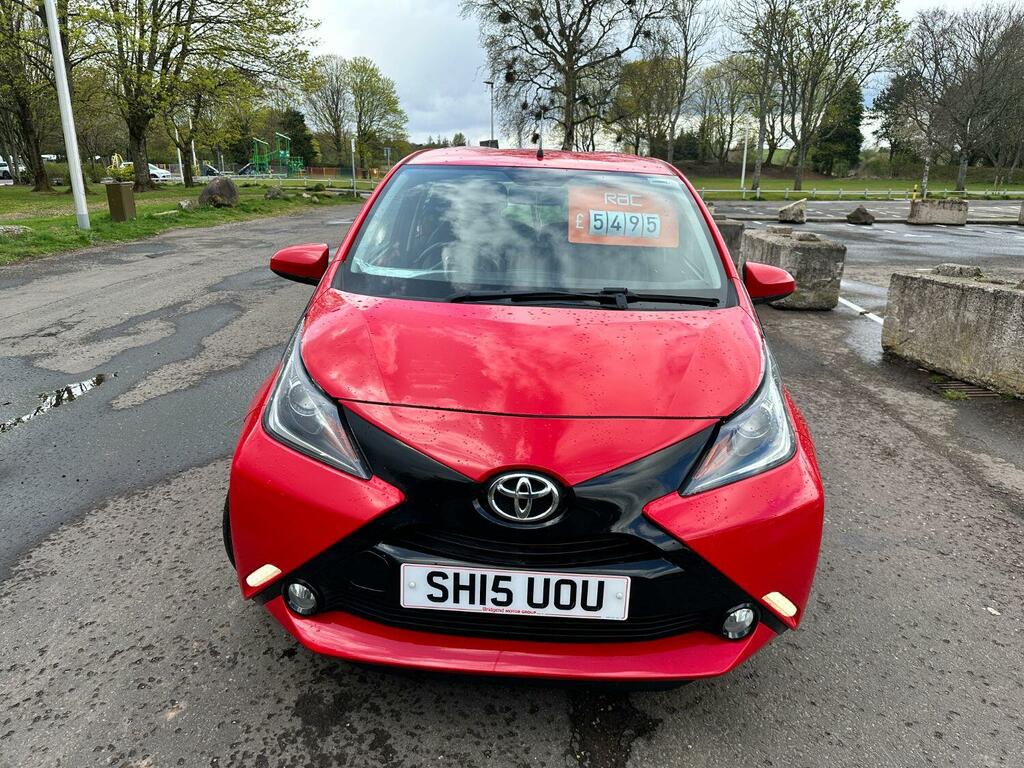 Toyota Aygo 1.0 Vvt-i X-pression SH15UOU Red #2
