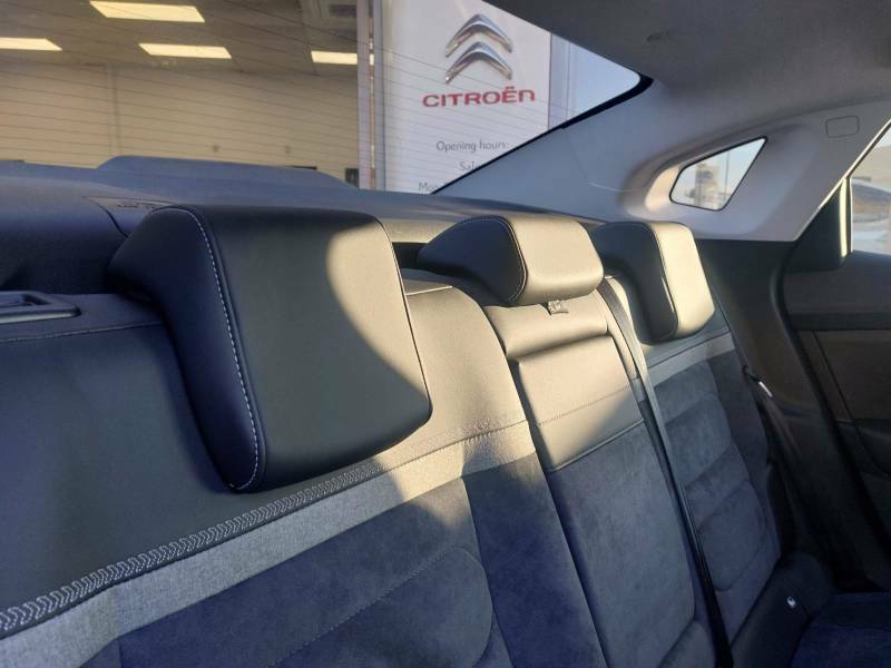 Citroen C4 1.2 Puretech Max Fastback Eat8 Euro 6 Ss - KM24BBU Red #5