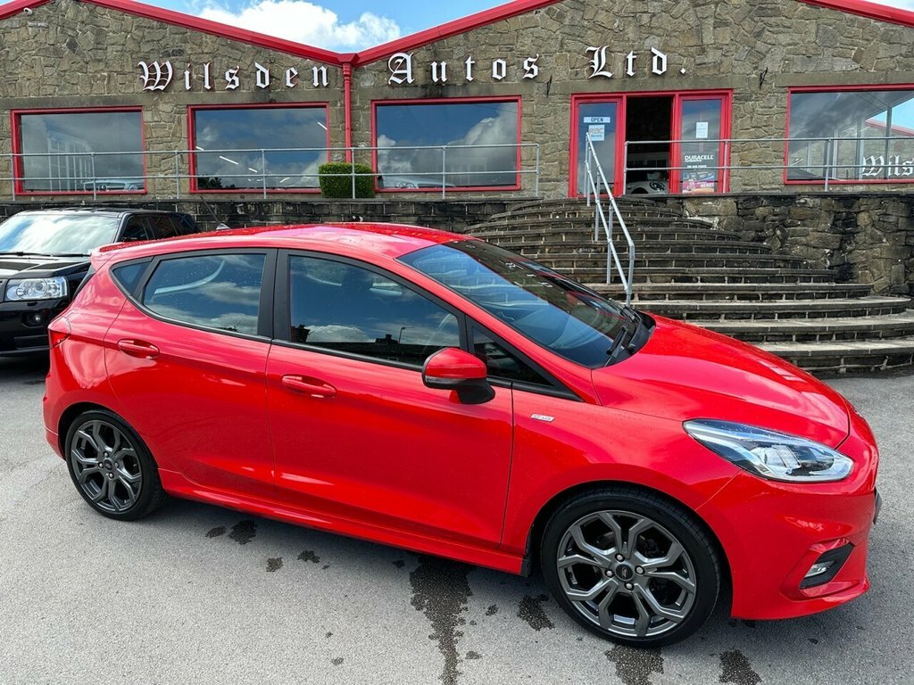 Ford Fiesta 1.5L St-line Tdci Red