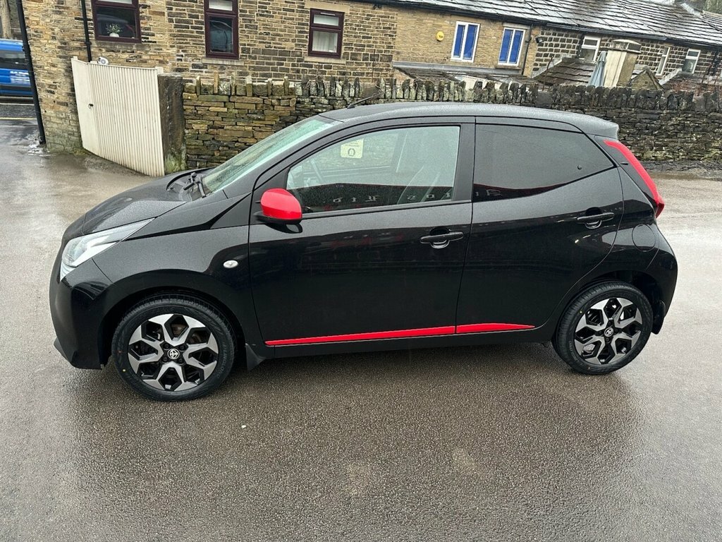Toyota Aygo 1L X-trend PJ69LKP Black #5