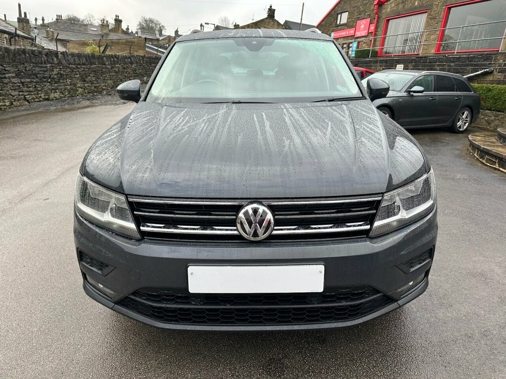 Volkswagen Tiguan 1.5L Match WV69VWD Grey #3