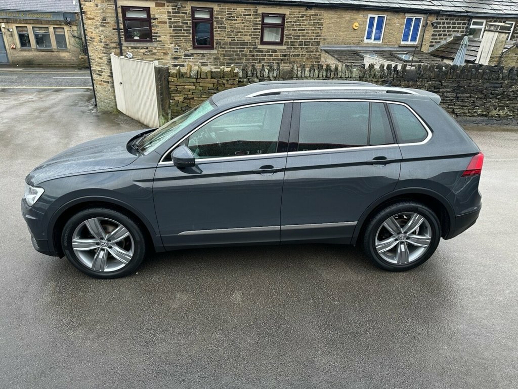 Volkswagen Tiguan 1.5L Match WV69VWD Grey #5