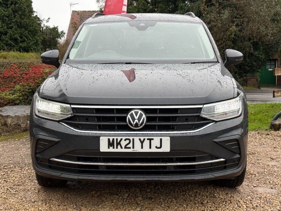 Volkswagen Tiguan 1.5 Tsi Life Suv MK21YTJ Grey #3