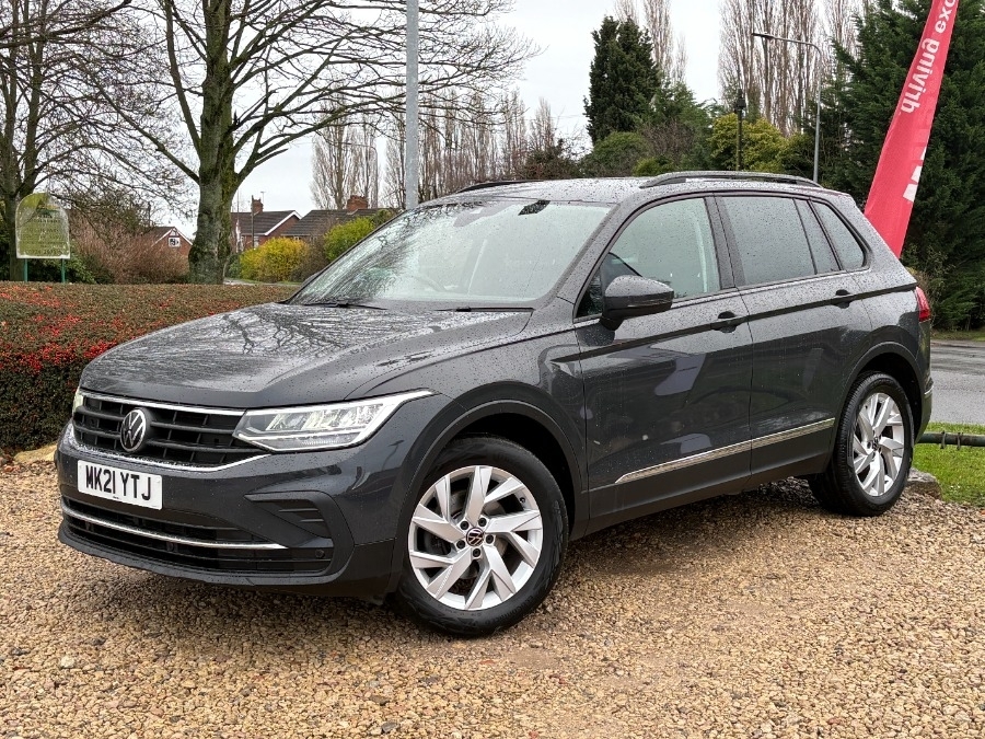 Volkswagen Tiguan 1.5 Tsi Life Suv MK21YTJ Grey #4