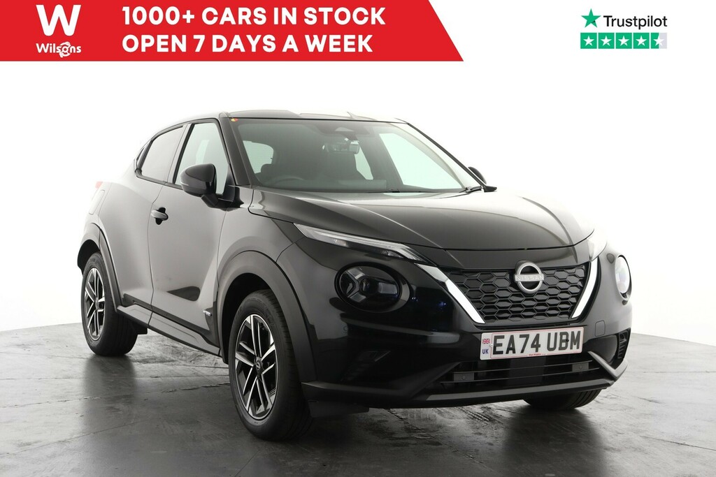 Nissan Juke 1.6 Hybrid N-connecta Black