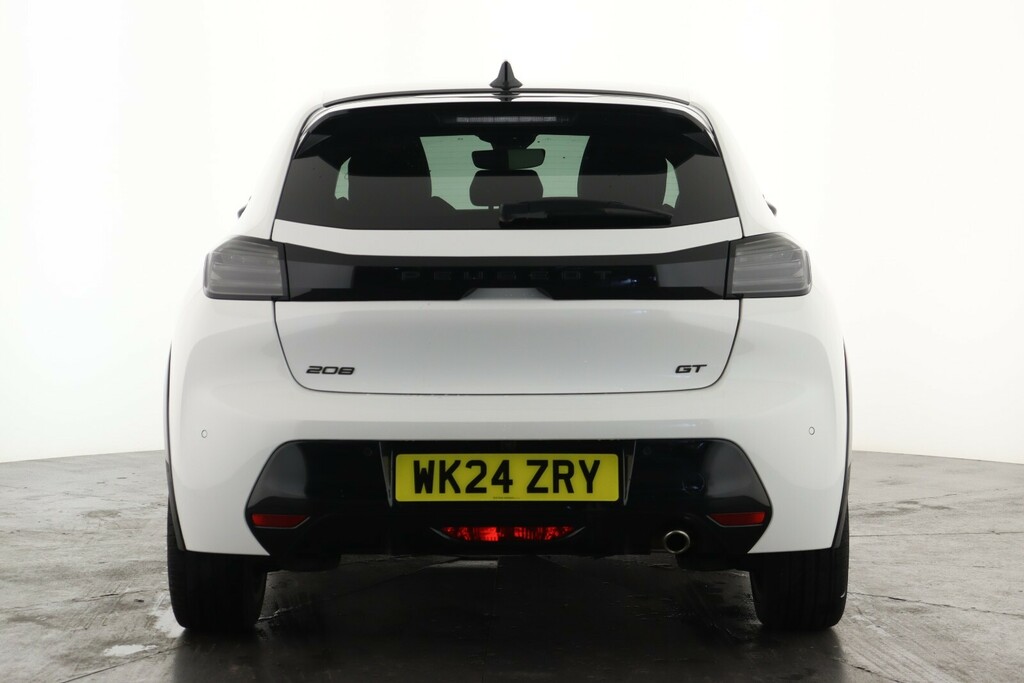 Peugeot 208 1.2 Puretech 100 Gt White