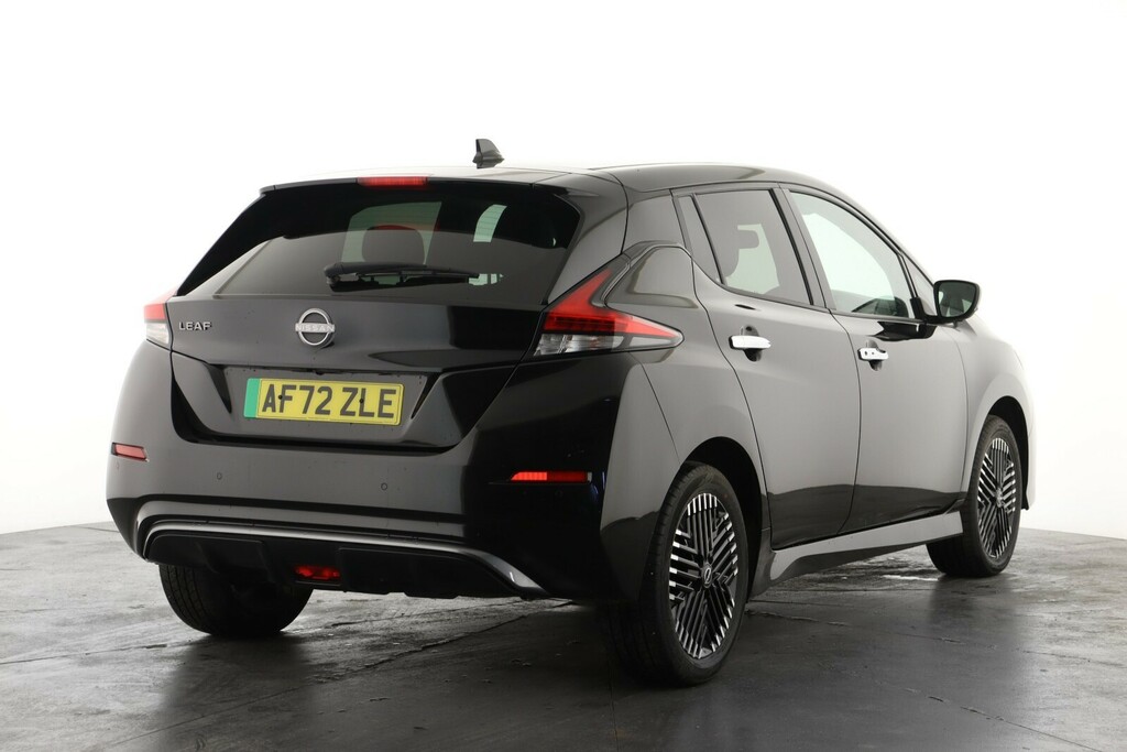 Nissan Leaf 160Kw E N-connecta 59Kwh AF72ZLE Black #3