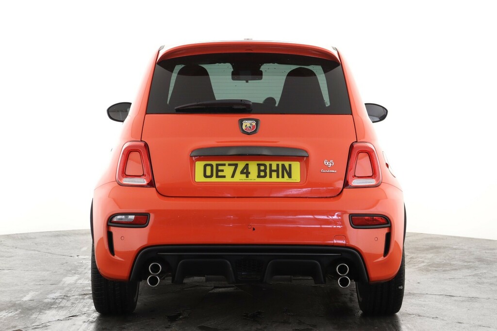 Abarth 695 1.4 T-jet 180 Turismo Xenon Headlights Orange