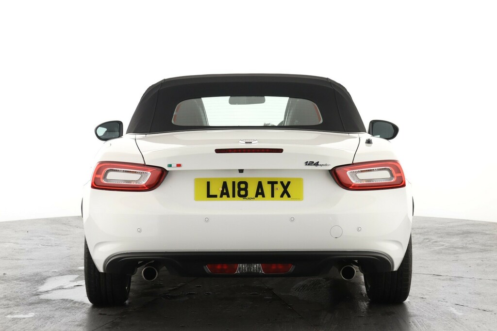 Fiat 124 Spider 1.4 Multiair S-design White
