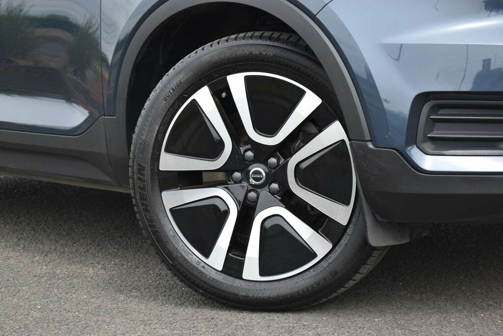 Volvo XC40 Suv YX22ZHK Blue #2
