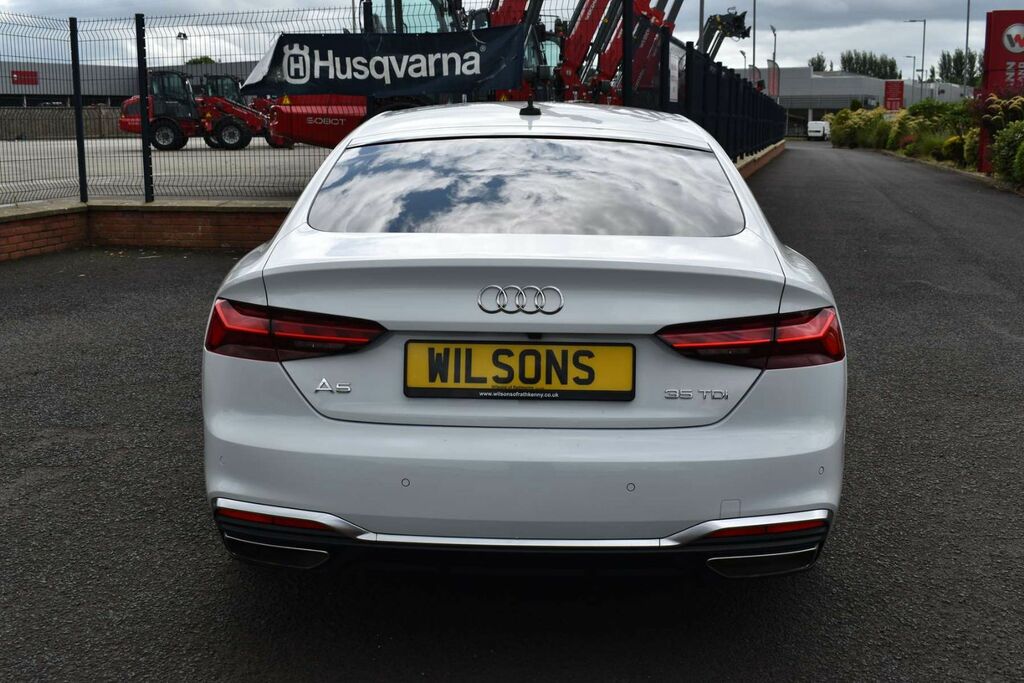 Audi A5 Hatchback LR22WBY White #6