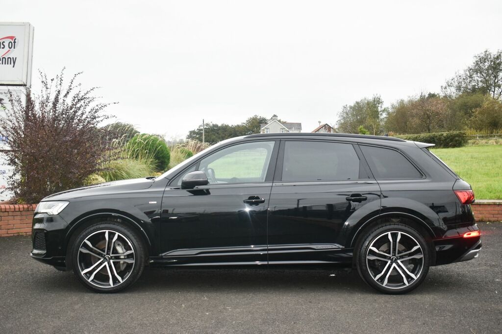 Audi Q7 Suv DF23HNR Black #6