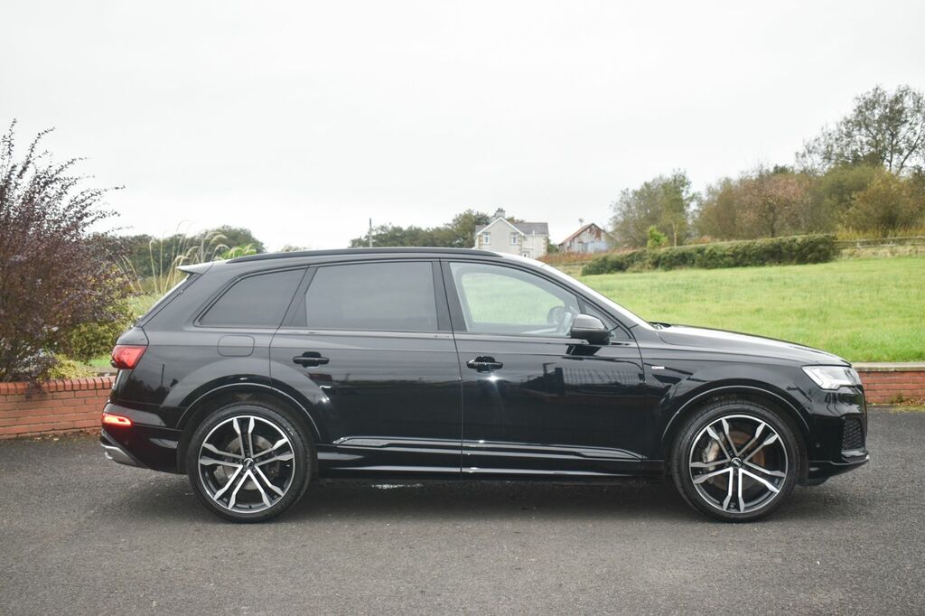 Audi Q7 Suv DF23HNR Black #2