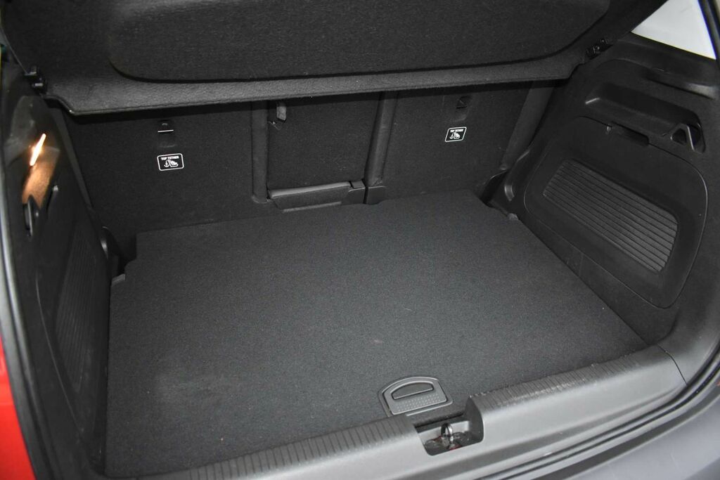 Vauxhall Crossland Suv YGZ1508 Red #3