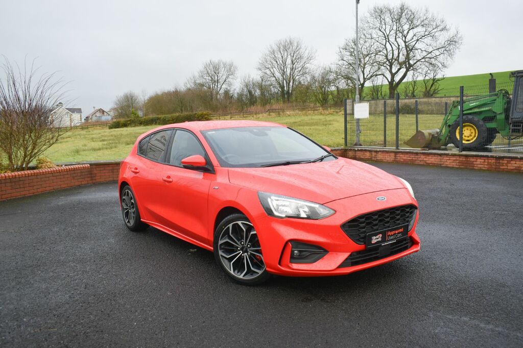 Ford Focus Hatchback Red