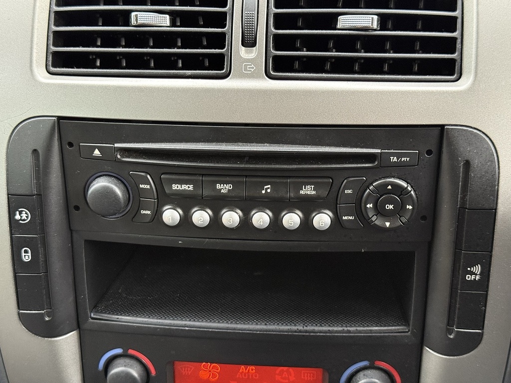 Fiat Scudo 1.6 Jtd Multijet Comfort White #23