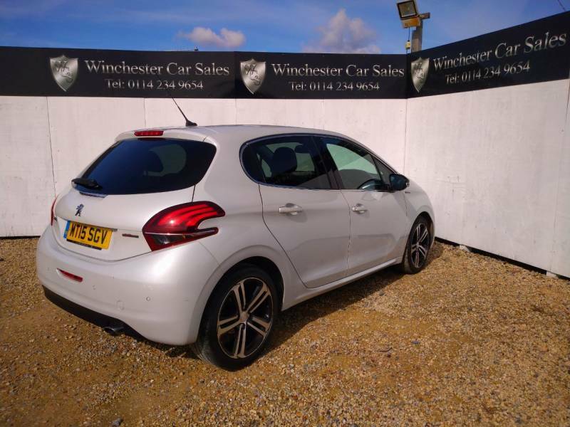 Peugeot 208 1.2 Puretech 110 Gt Line - 2015 15 MT15SGV White #5