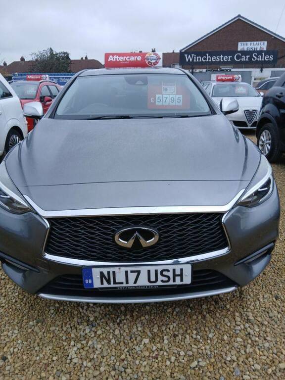 Infiniti Q30 1.5D Business Executive NL17USH Grey #3