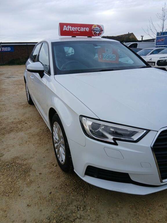 Audi A3 1.6 Tdi 116 Se Technik - 2017 67 YT67CJU White #3