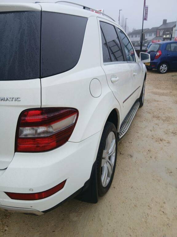 Mercedes-Benz M Class Ml300 Cdi Blueefficiency 204 Sport Tip White #4