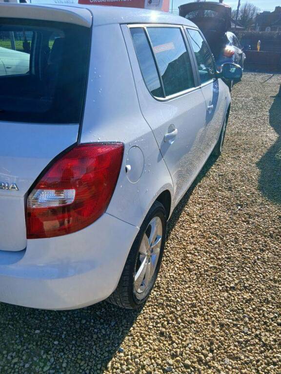 Skoda Fabia 1.2 12V Se - 2014 14 SV14XUL White #3