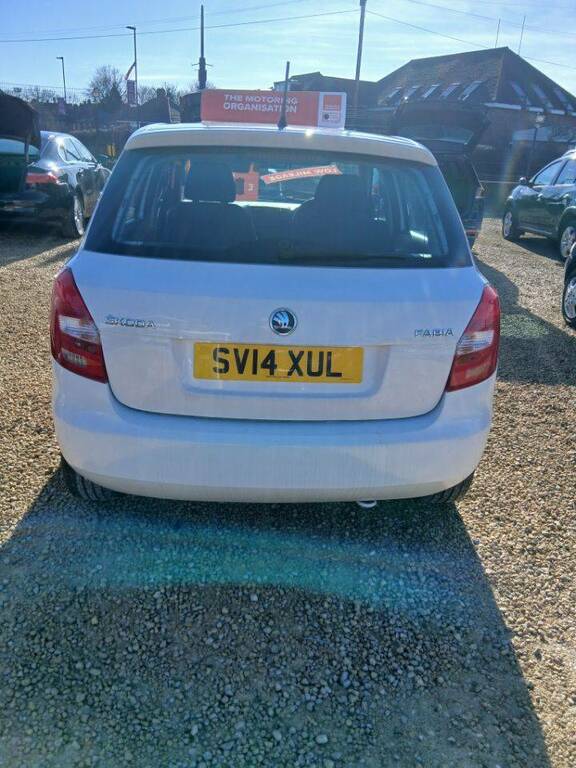 Skoda Fabia 1.2 12V Se - 2014 14 SV14XUL White #4