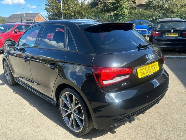 Audi A1 Tfsi Black Edition Sportback SC68NXX Black #4