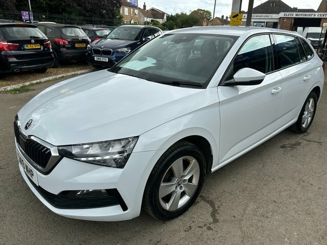 Skoda Scala Tsi Se Hatchback SW19WHP White #3