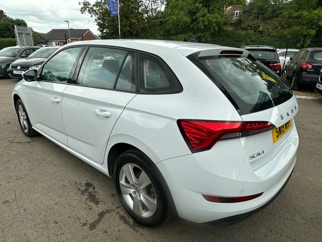 Skoda Scala Tsi Se Hatchback SW19WHP White #4