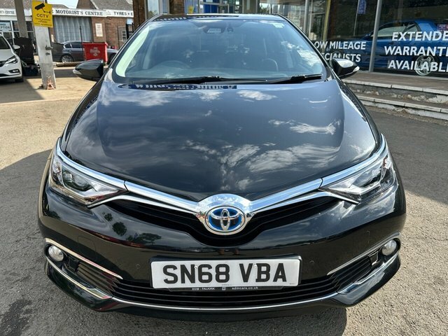 Toyota Auris Vvt-h Excel Hatchback SN68VBA Black #2