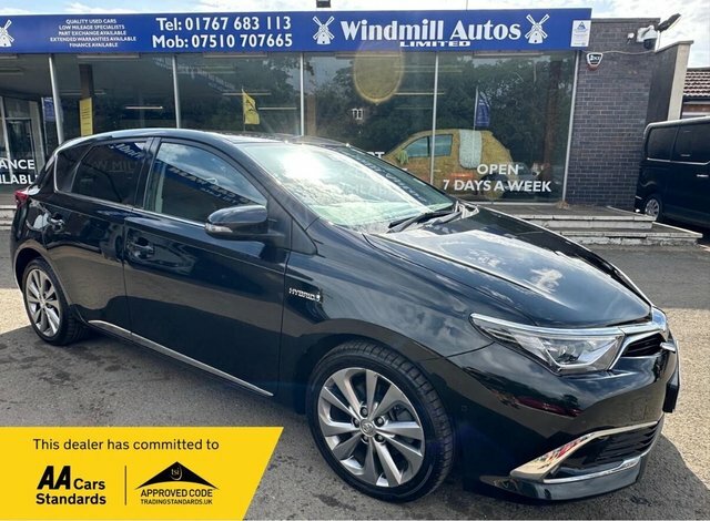 Toyota Auris Vvt-h Excel Hatchback Black
