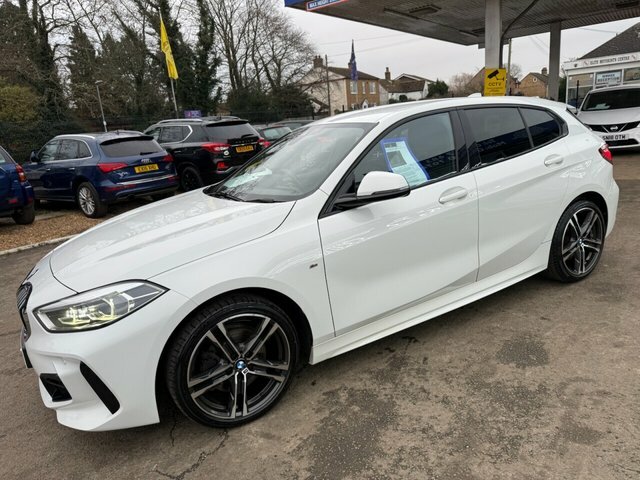 BMW 1 Series 118I M Sport Lcp ST70XEB White #2