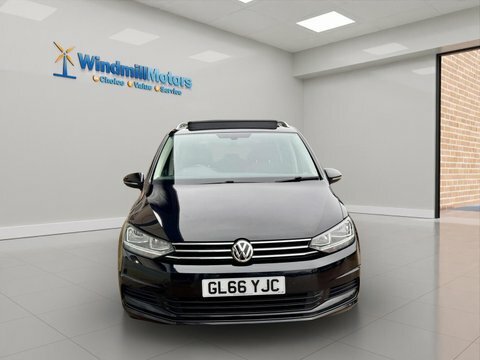 Volkswagen Touran 1.6 Tdi Bluemotion GL66YJC Black #5