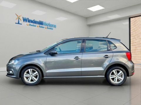 Volkswagen Polo 1.2 Tsi Bluemotion GL17OVS Grey #3