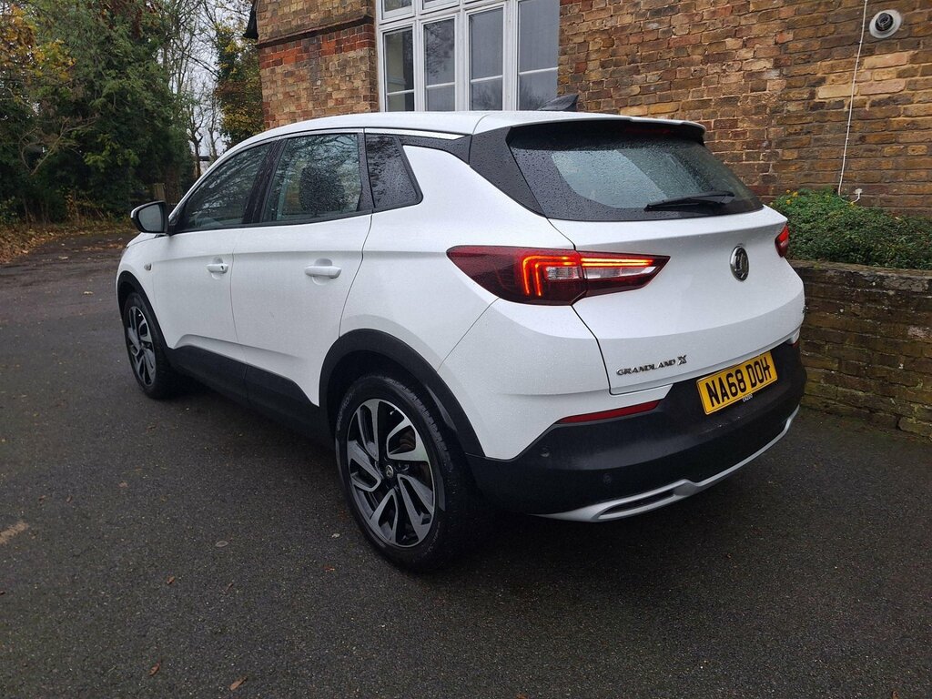 Vauxhall Grandland X 1.2 Turbo Elite Nav Euro 6 Ss NA68DOH White #6