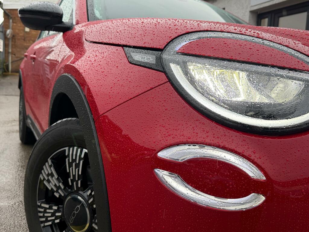 Fiat 600 1.2 Mhev Suv Hybrid E-dct Euro 6 Ss DK75ENN Red #3