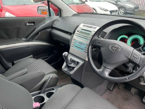 Toyota Corolla Verso 1.8 Vvt-i Tr Mmt Grey #4