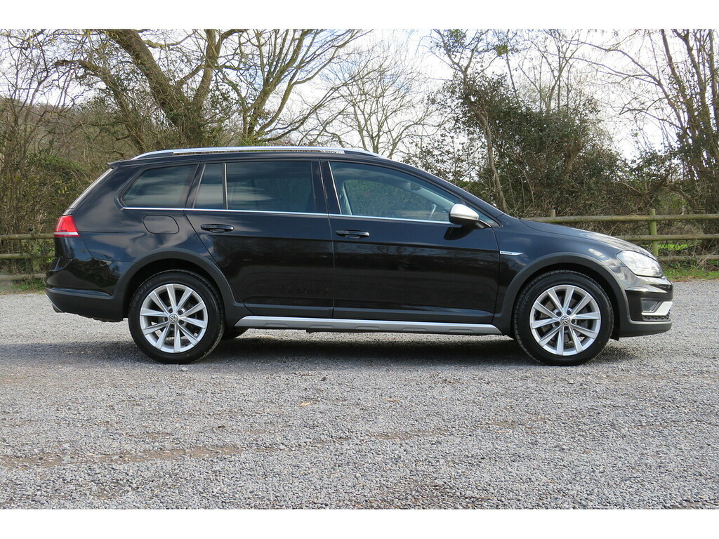 Volkswagen Golf Alltrack Alltrack Tsi 4Motion Dsg Black #2
