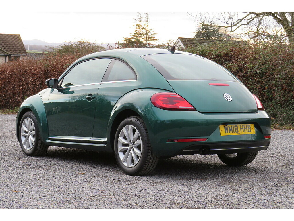 Volkswagen Beetle Design Tsi Dsg Green #5