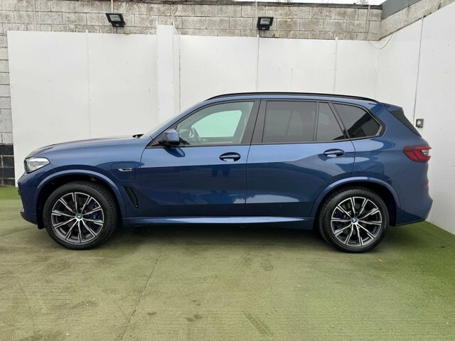 BMW X5 45E 24Kwh M Sport FH71NTV Blue #4
