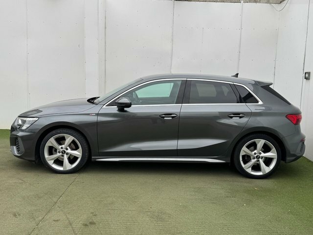Audi A3 Tfsi 35 S Line KP23FVV Grey #4