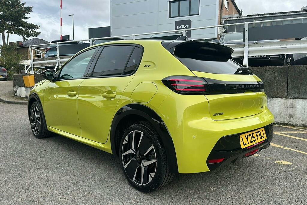 Peugeot 208 1.2 Puretech Gt Hatchback LY25FBJ Yellow #2