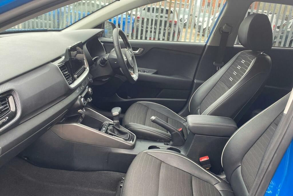 Kia Stonic 1.0 T Gdi Mhev Gt Line S Suv Hybrid Dct Blue #3
