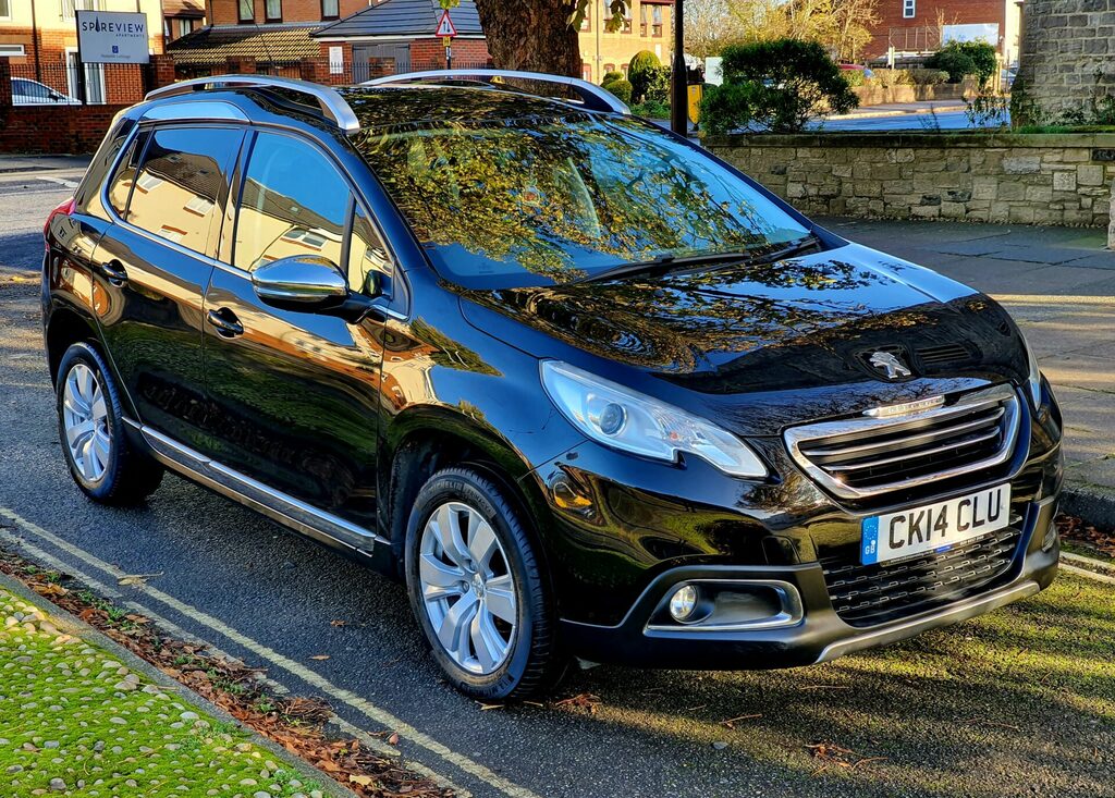 Peugeot 2008 Allure Black