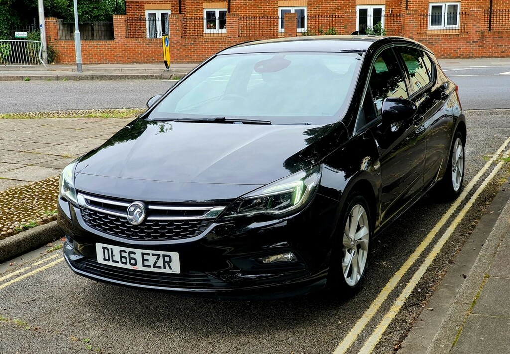 Vauxhall Astra Turbo Sri Nav DL66EZR Black #3
