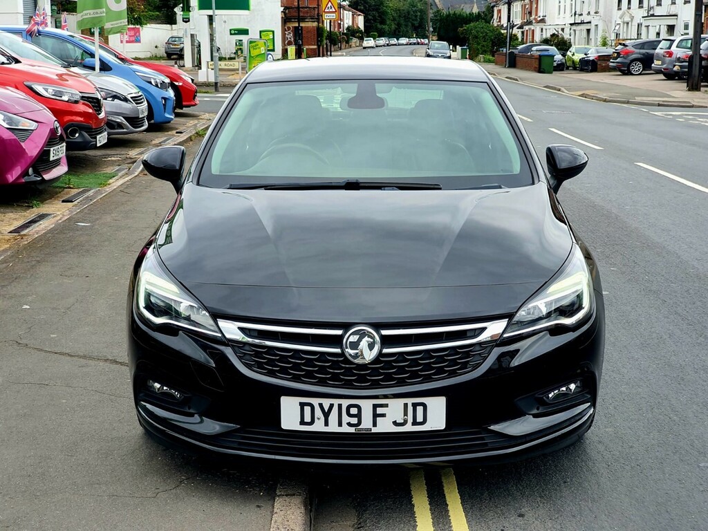 Vauxhall Astra Turbo Elite Nav Black